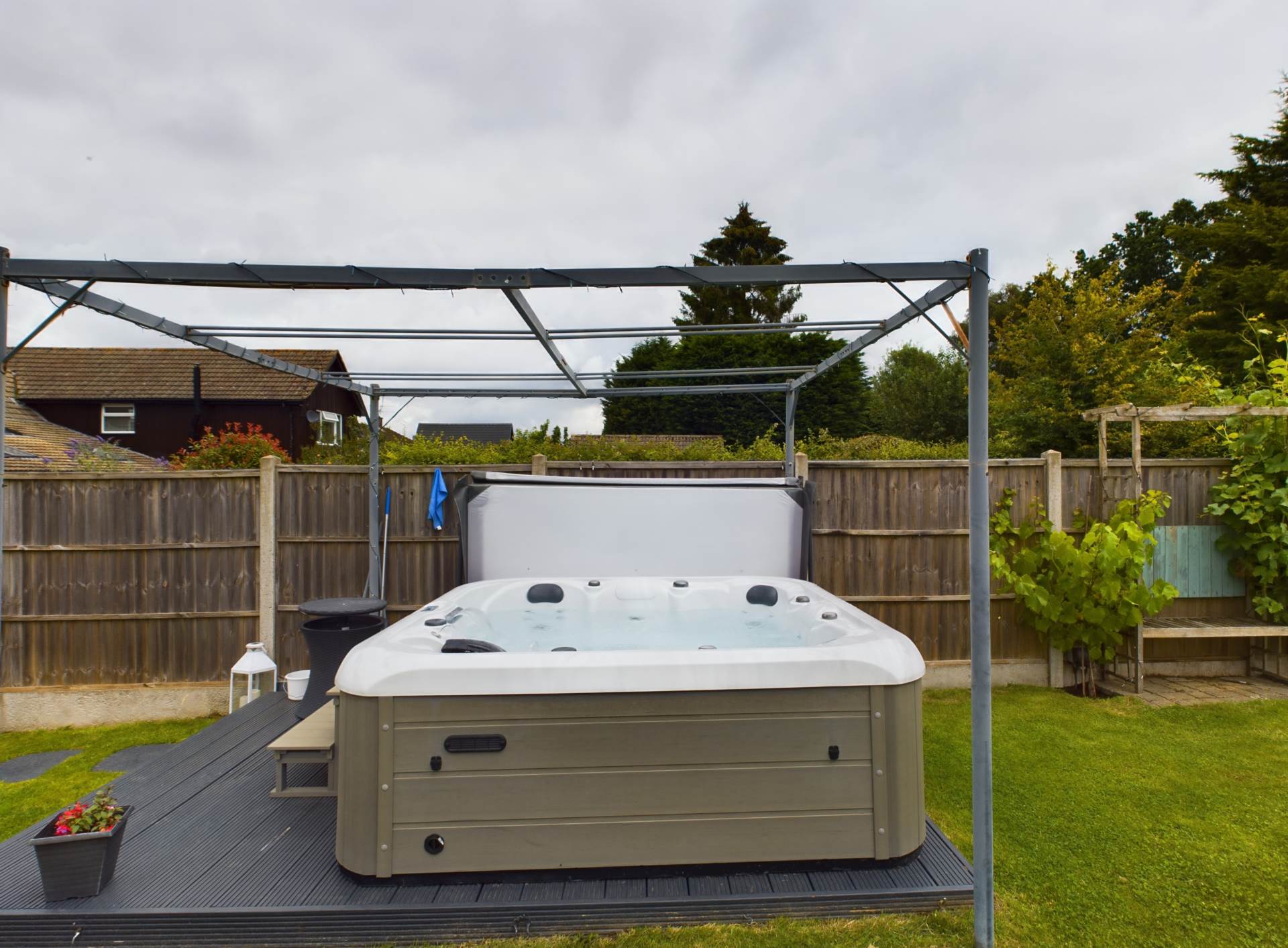 Green Lane, Bovingdon, Image 22