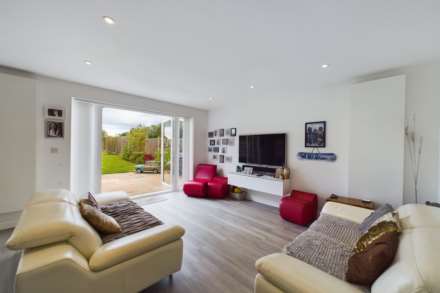 Green Lane, Bovingdon, Image 4