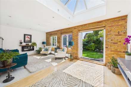 York Way, Hemel Hempstead, Image 2