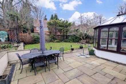 The Conifers, Box Lane, Felden, Image 29