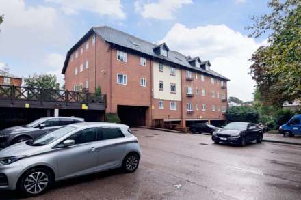 Regency Court, Hemel Hempstead, Image 1