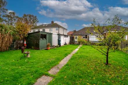 Adeyfield Gardens, Adeyfield, Image 14
