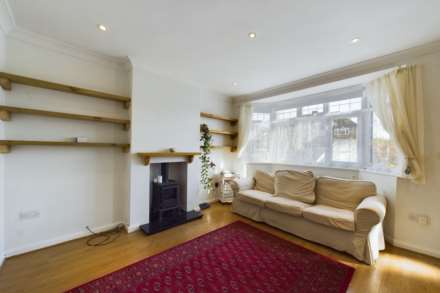 Adeyfield Gardens, Adeyfield, Image 17