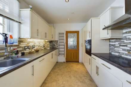 Adeyfield Gardens, Adeyfield, Image 19