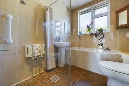 Adeyfield Gardens, Adeyfield, Image 8