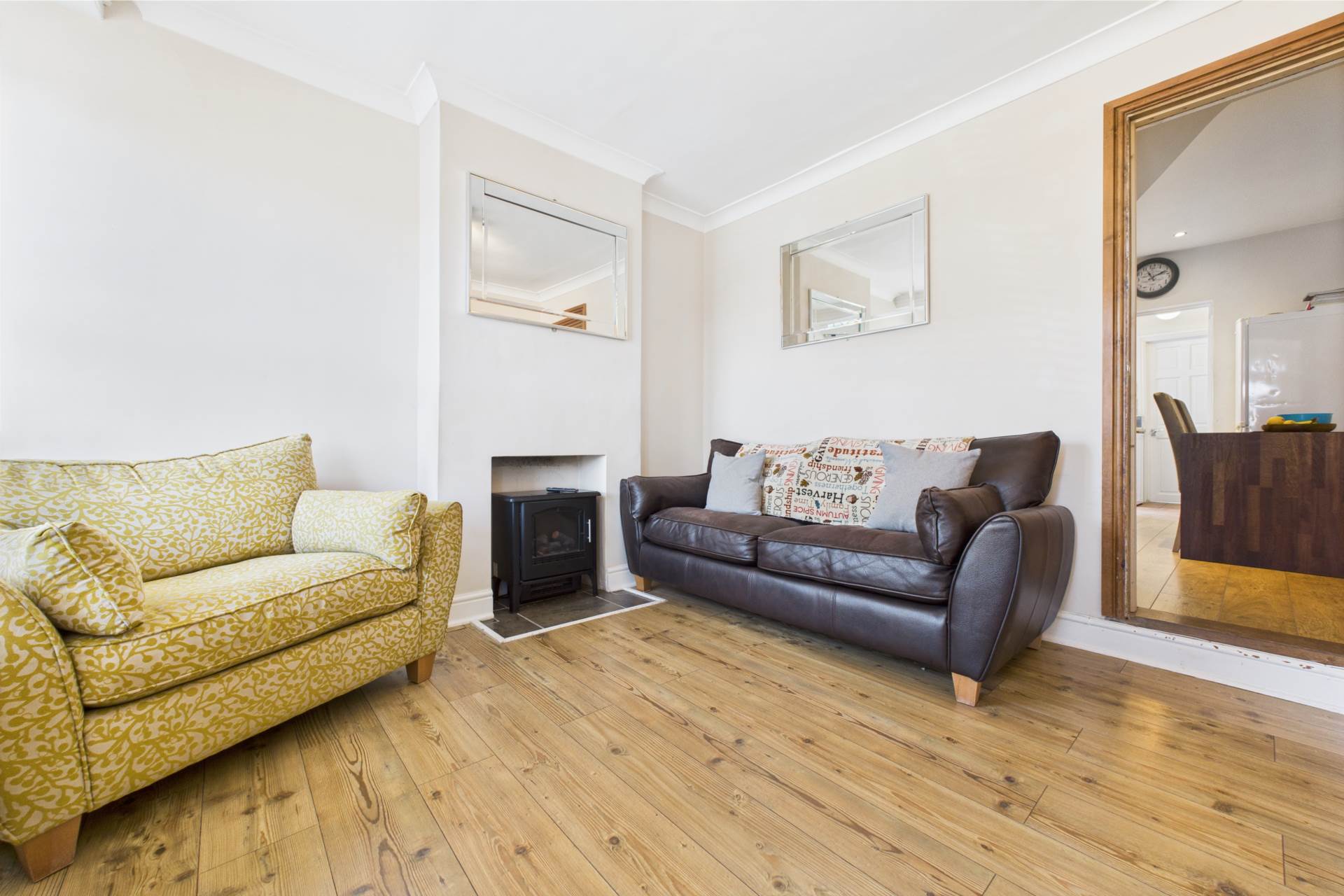 Henry Street, Apsley, Image 13