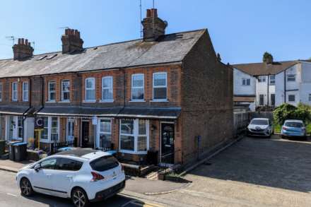 Henry Street, Apsley