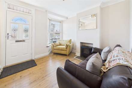 Henry Street, Apsley, Image 2