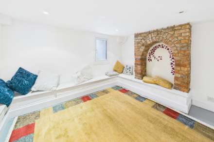 Sunnyhill Road, Hemel Hempstead, Image 14