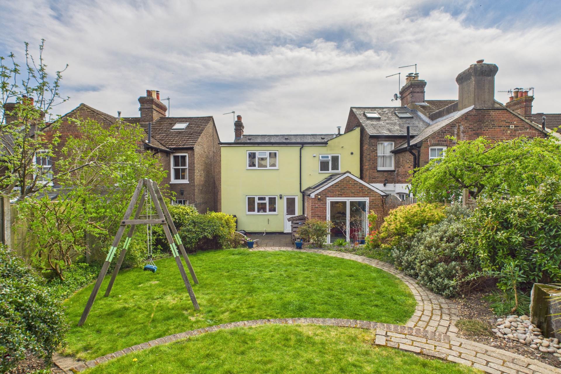 Horsecroft Road, Boxmoor, Image 2