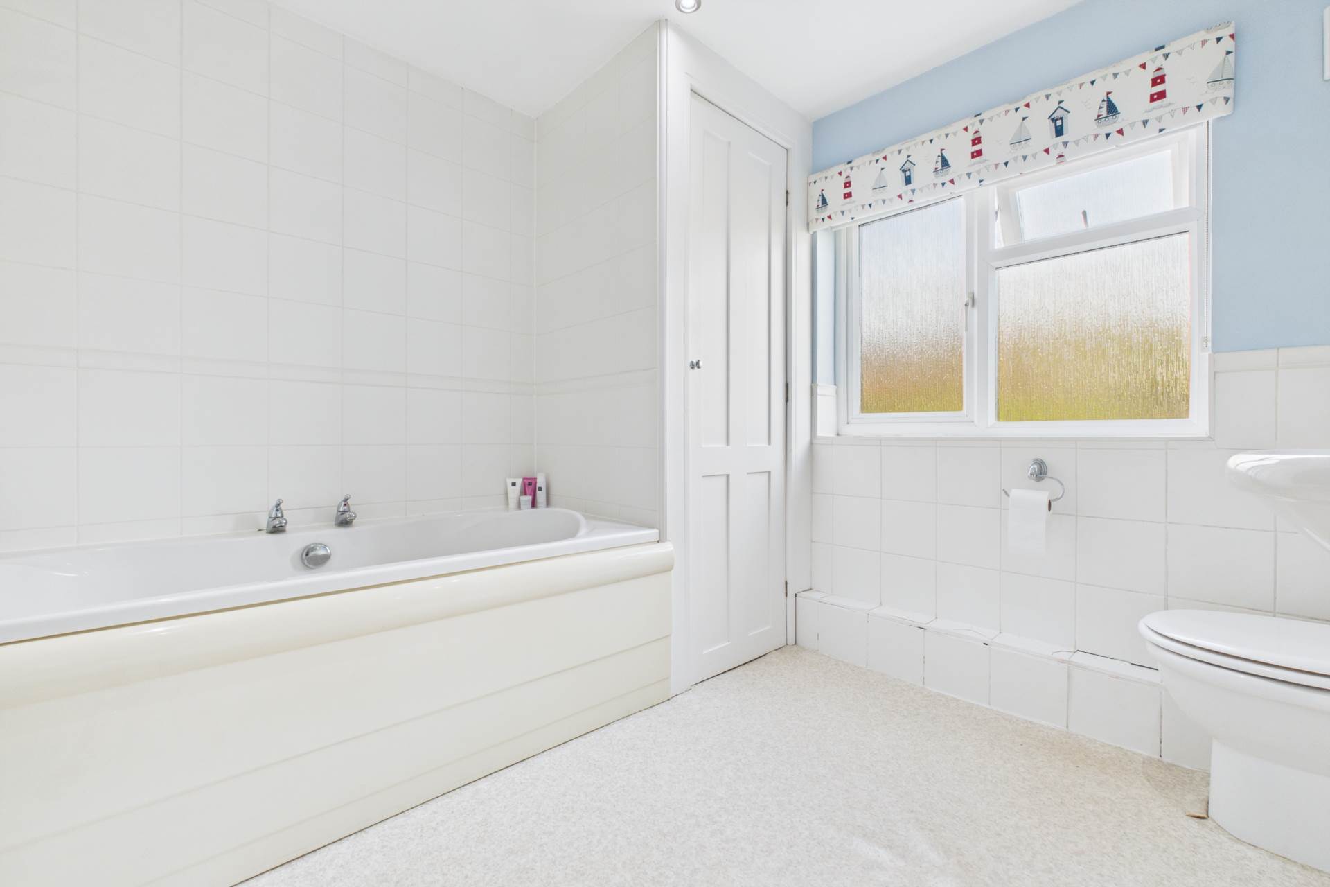 Horsecroft Road, Boxmoor, Image 22