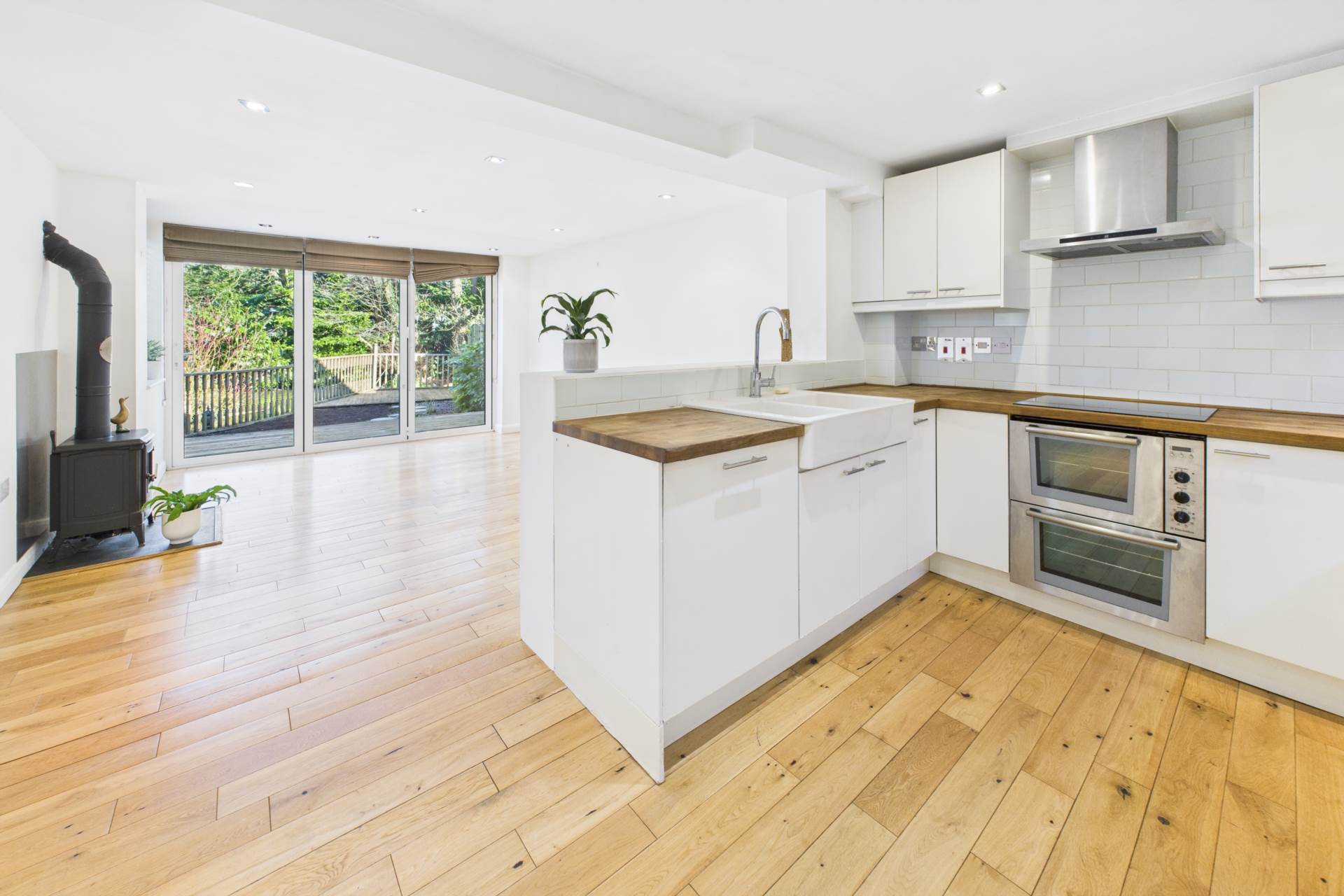 Two Waters Road, Apsley, Image 3