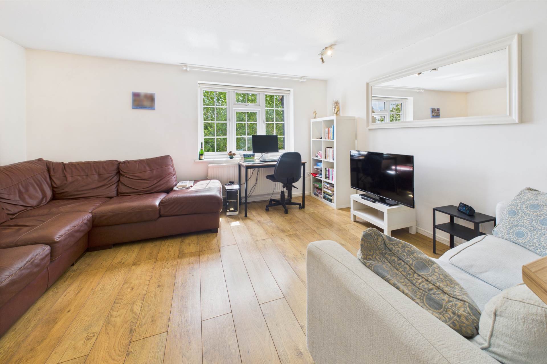 Northridge Way, Hemel Hempstead, Image 2
