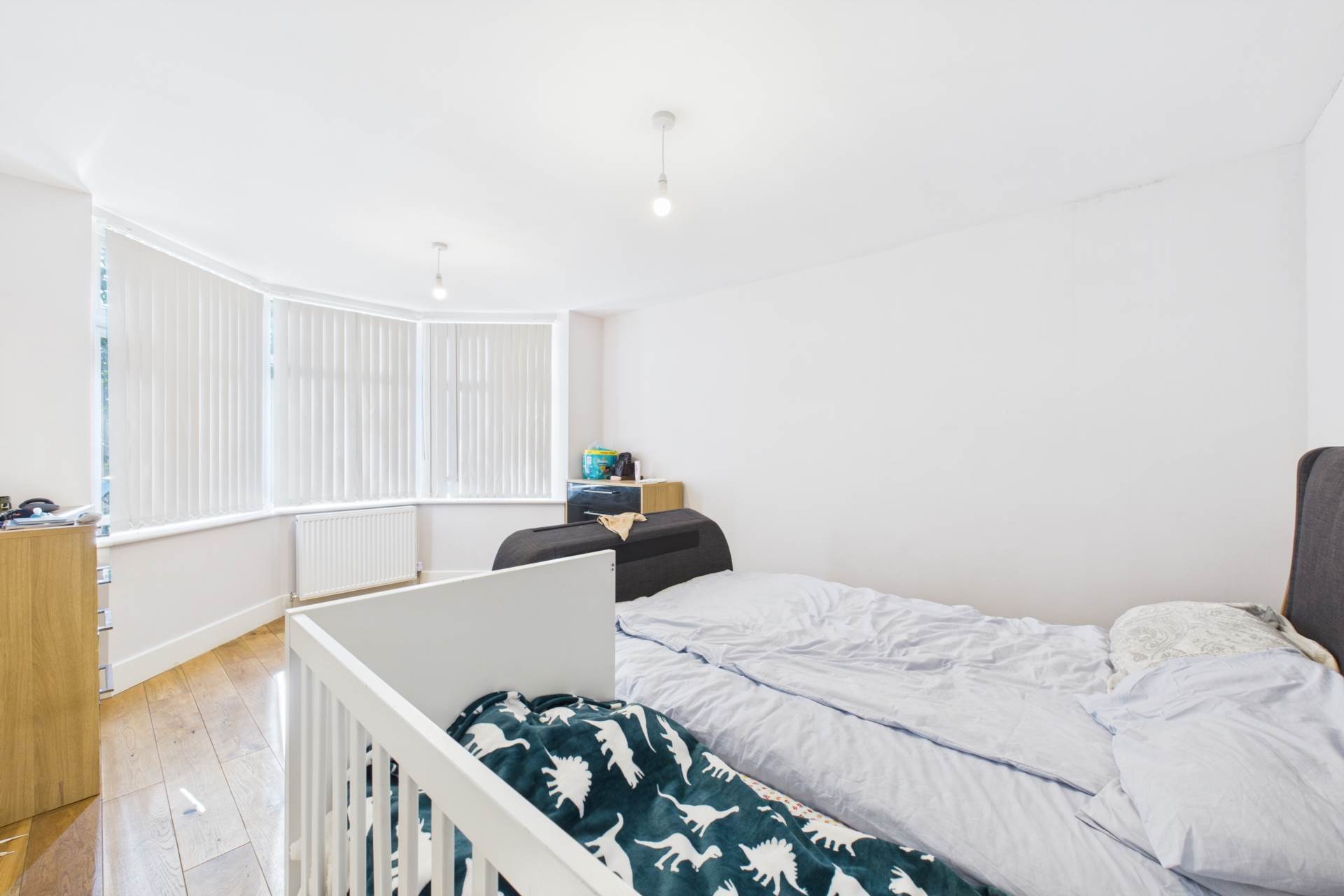37 ADEYFIELD ROAD - 4 BED DETACHED -, Image 8