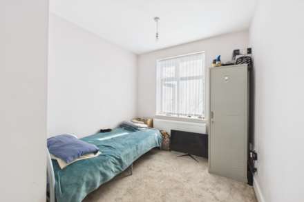 37 ADEYFIELD ROAD - 4 BED DETACHED -, Image 11
