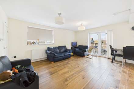 37 ADEYFIELD ROAD - 4 BED DETACHED -, Image 15