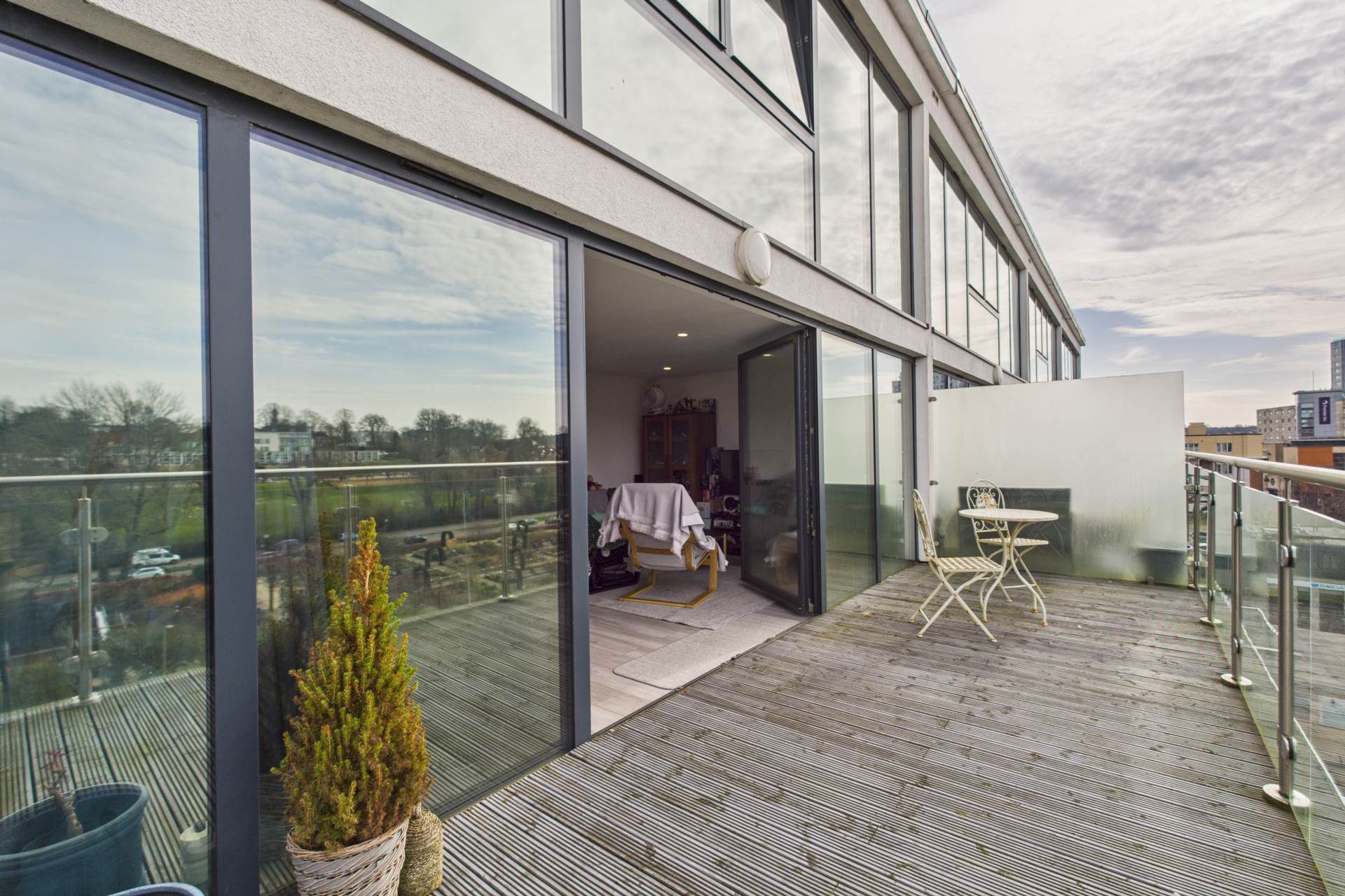 Swan Court, Town Centre, Image 2
