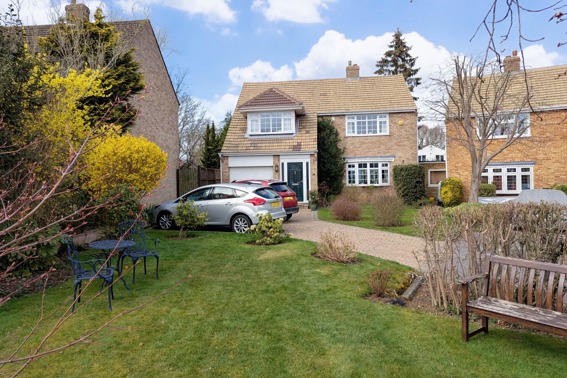 Delmar Ave, Hemel Hempstead, Image 1