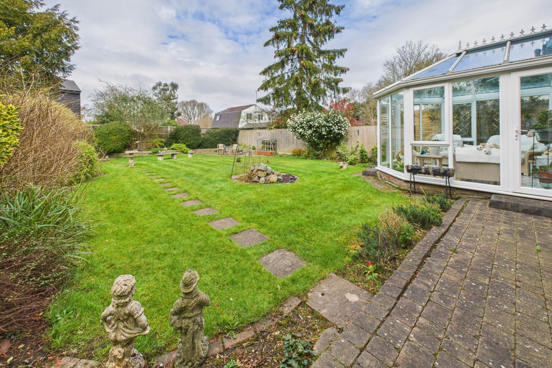 Delmar Ave, Hemel Hempstead, Image 13