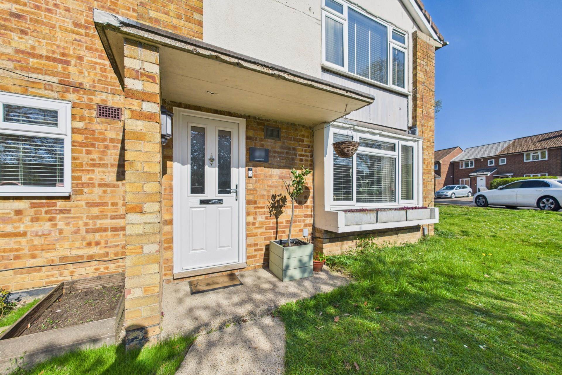 Bennetts End Road, Hemel Hempstead, Image 12