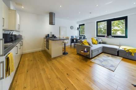 Kensington House, Hemel Hempstead, Image 2