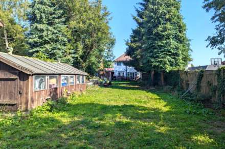 **  DEVELOPERS AWARE  ** Wood Lane End, HEMEL HEMPSTEAD, Image 5