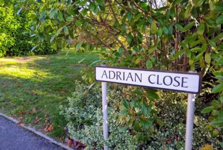 Adrian Close, Boxmoor, Image 17