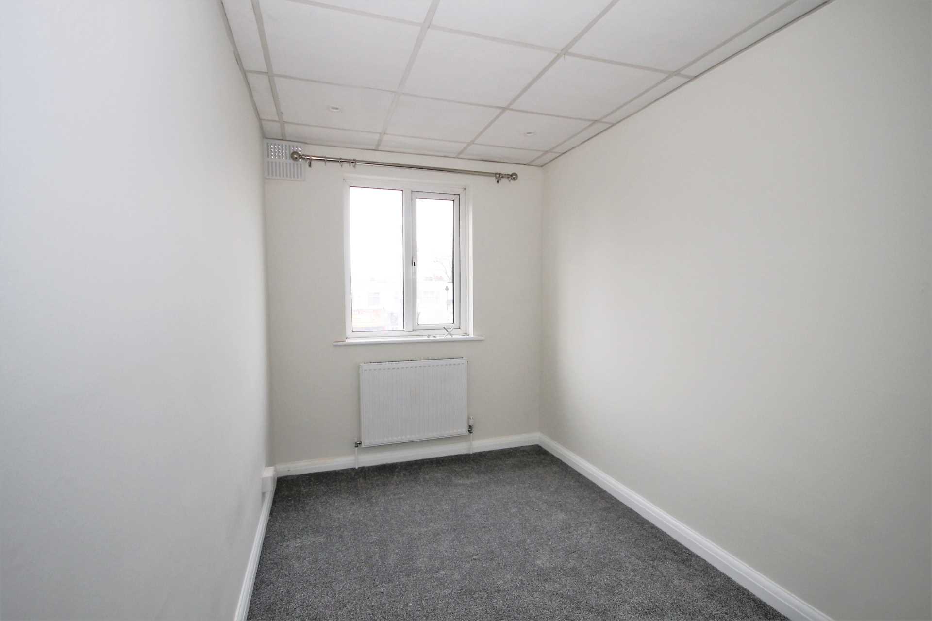 Stonecot Hill, Sutton, Image 5