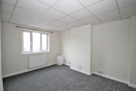 Stonecot Hill, Sutton, Image 2