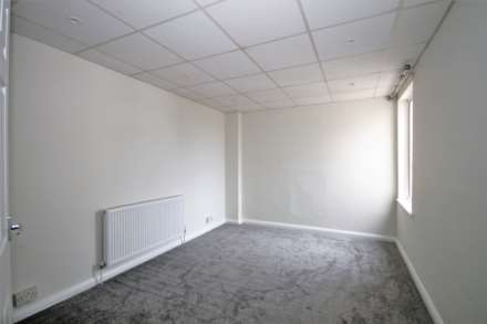 Stonecot Hill, Sutton, Image 4