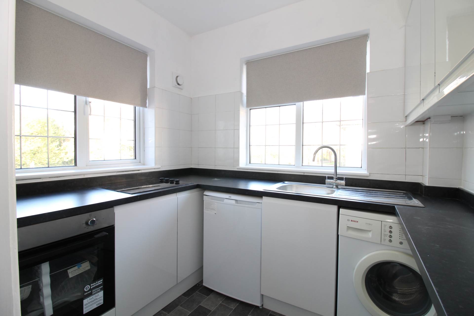 Ewell Road, Cheam Village, Image 3