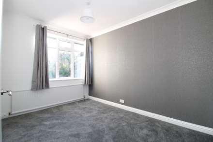 Ewell Road, Cheam Village, Image 6