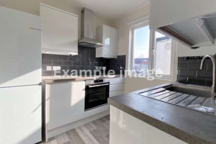 Stonecot Hill, Sutton, Image 2