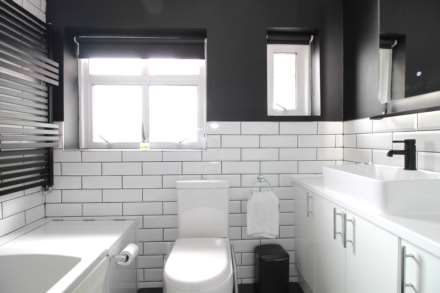 Aragon Road, Morden, Image 14