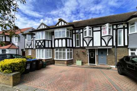 Property For Sale Cardinal Avenue, Morden