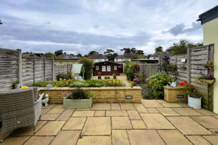 Cardinal Avenue, Morden, Image 4
