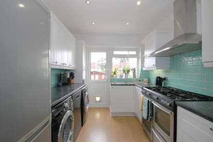 Cardinal Avenue, Morden, Image 6