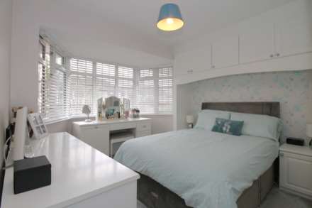 Cardinal Avenue, Morden, Image 7