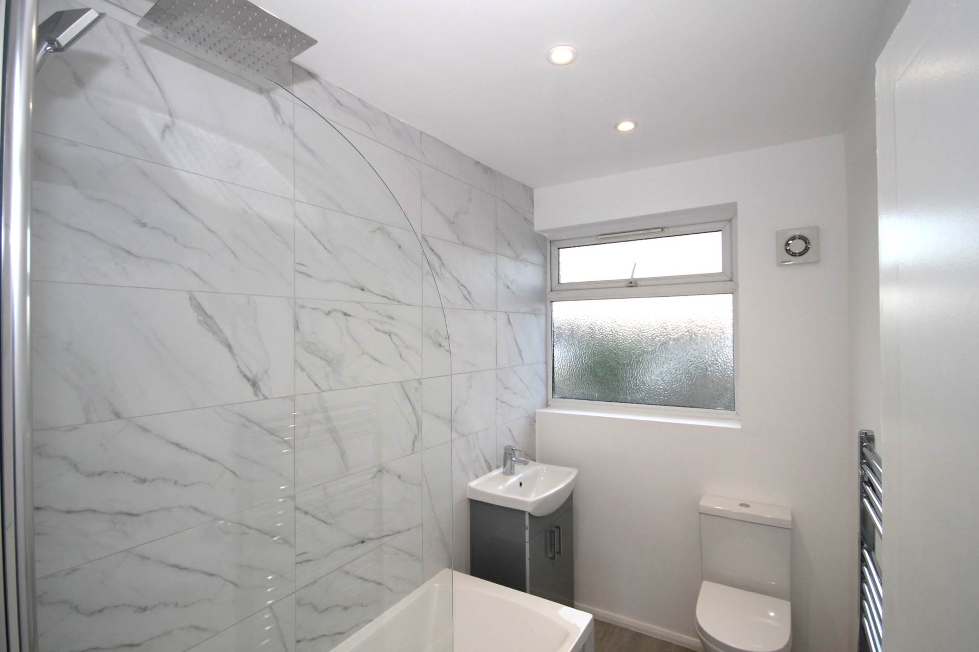 Tudor Drive, Morden, Image 10