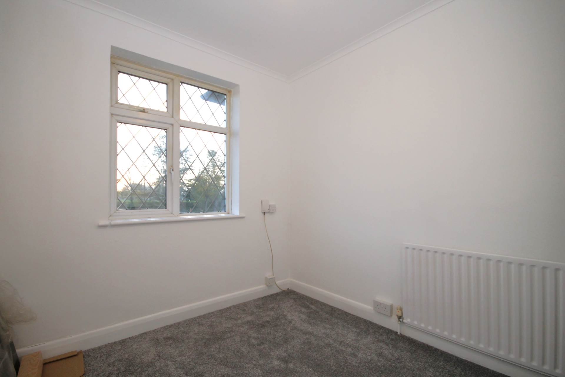 Tudor Drive, Morden, Image 9