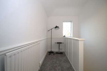 Tudor Drive, Morden, Image 5