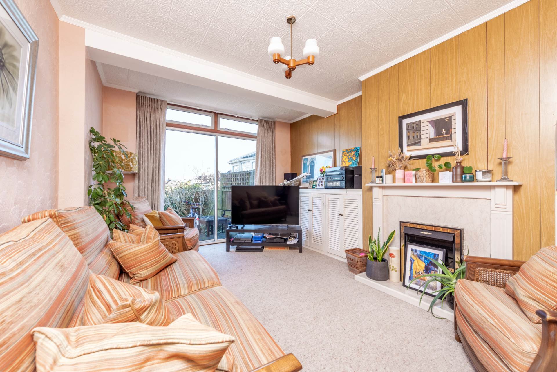 Wolsey Crescent, Morden, Image 2