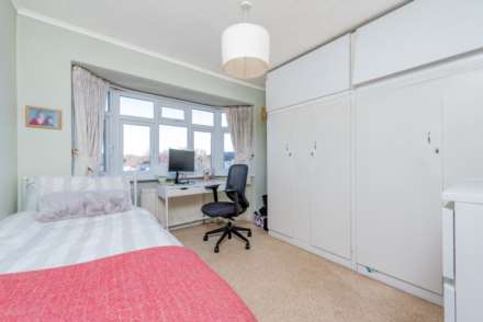 Wolsey Crescent, Morden, Image 7