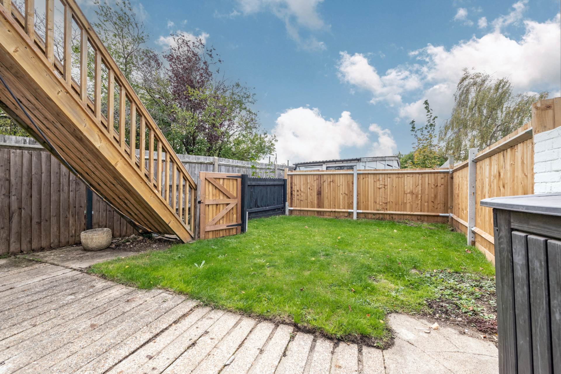 Tudor Drive, Morden, Image 9