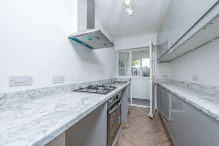 Tudor Drive, Morden, Image 4