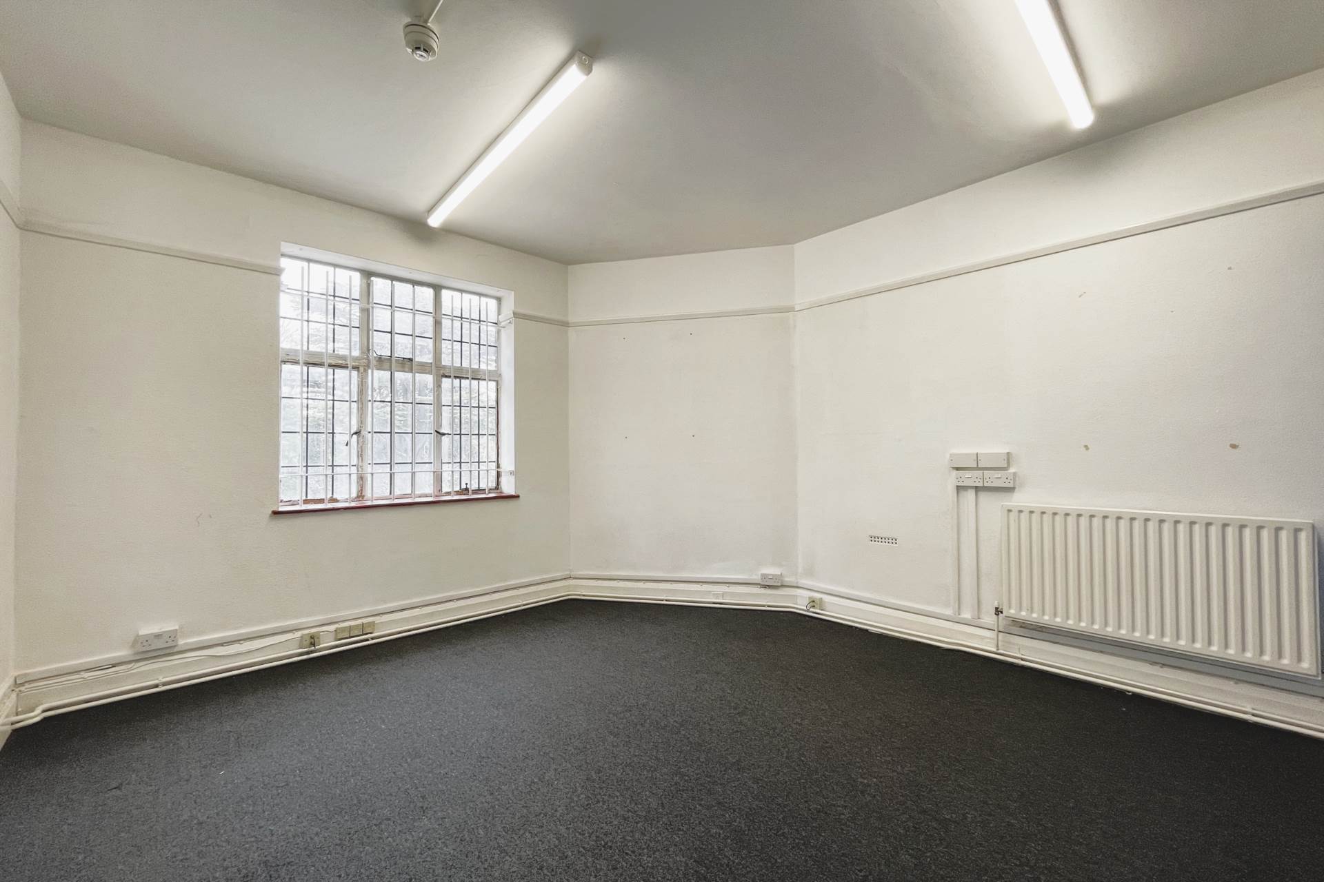 Brighton Road, Sutton, Image 3