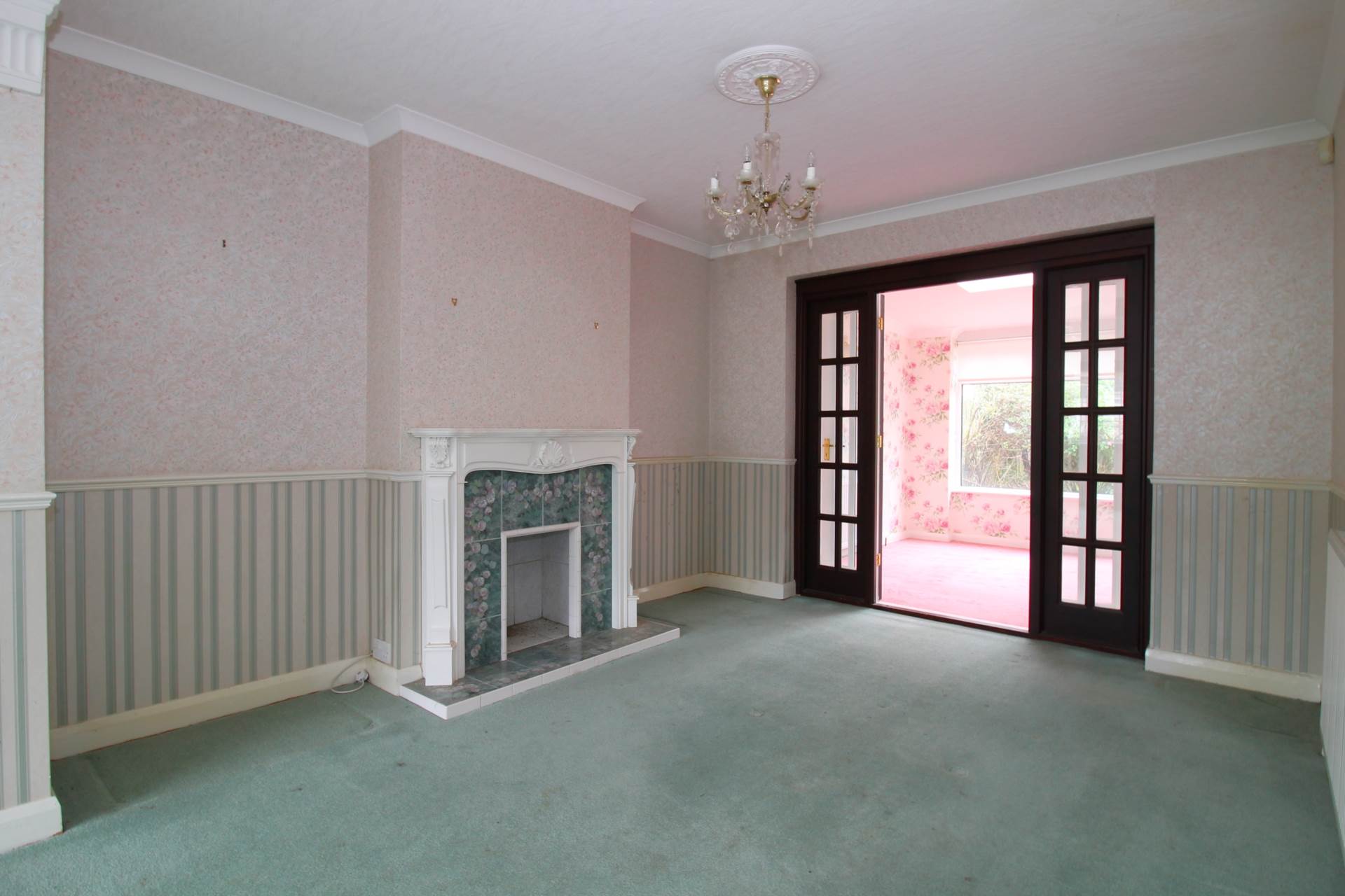 Rougemont Avenue, Morden, Image 3