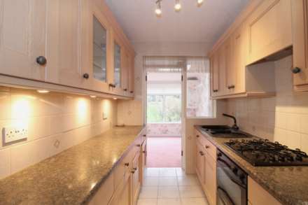 Rougemont Avenue, Morden, Image 6