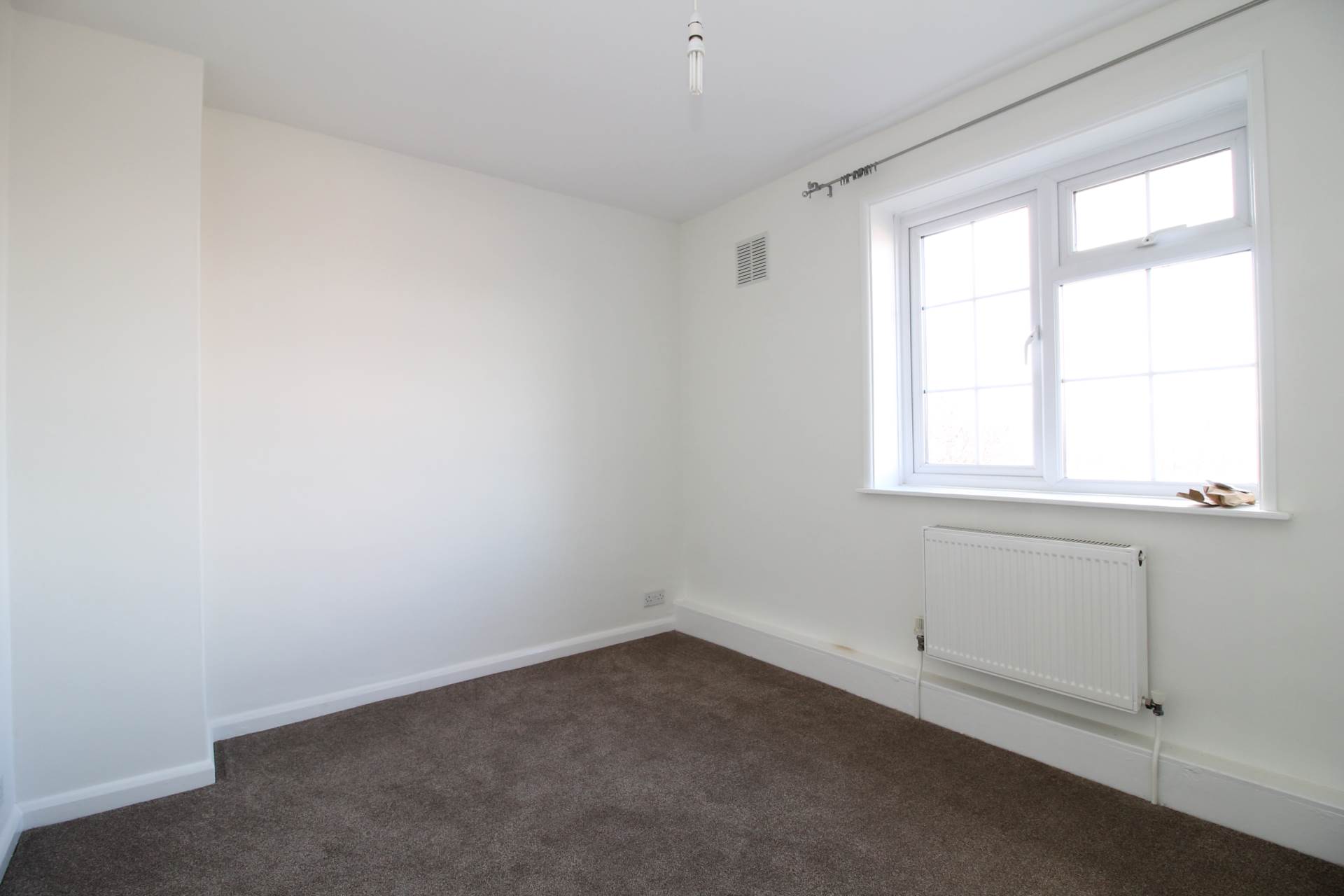 Central Road, Morden, Image 7