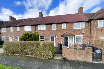 3 Bedroom Terrace, Central Road, Morden